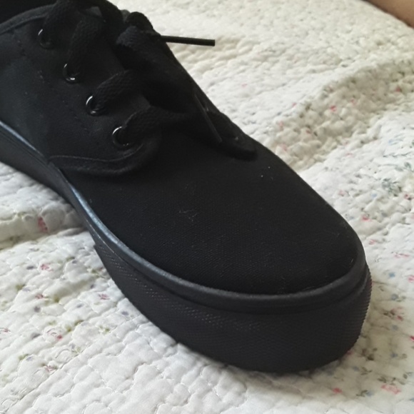 Wonder Nation,Kids Sneakers - Picture 4 of 5